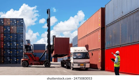 foreman-control-loading-containers-box-260nw-2475083053